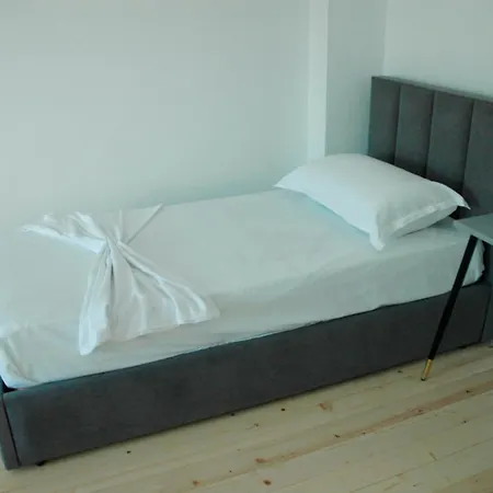 Hotel apartamentowy Iliria *