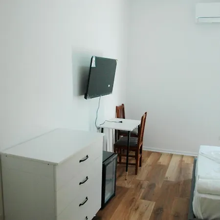 Iliria Apartmanhotel Golem